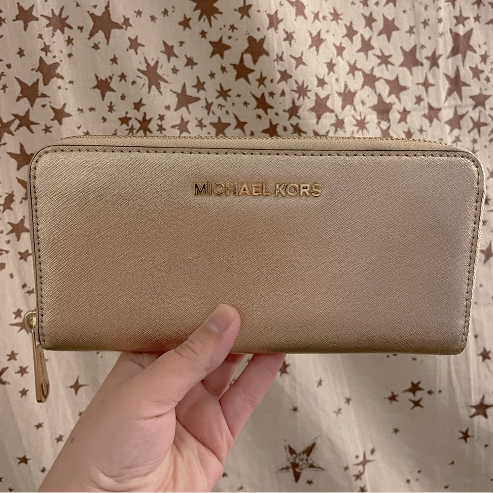 Gorgeous Perfect Condition Michael Kors Wallet